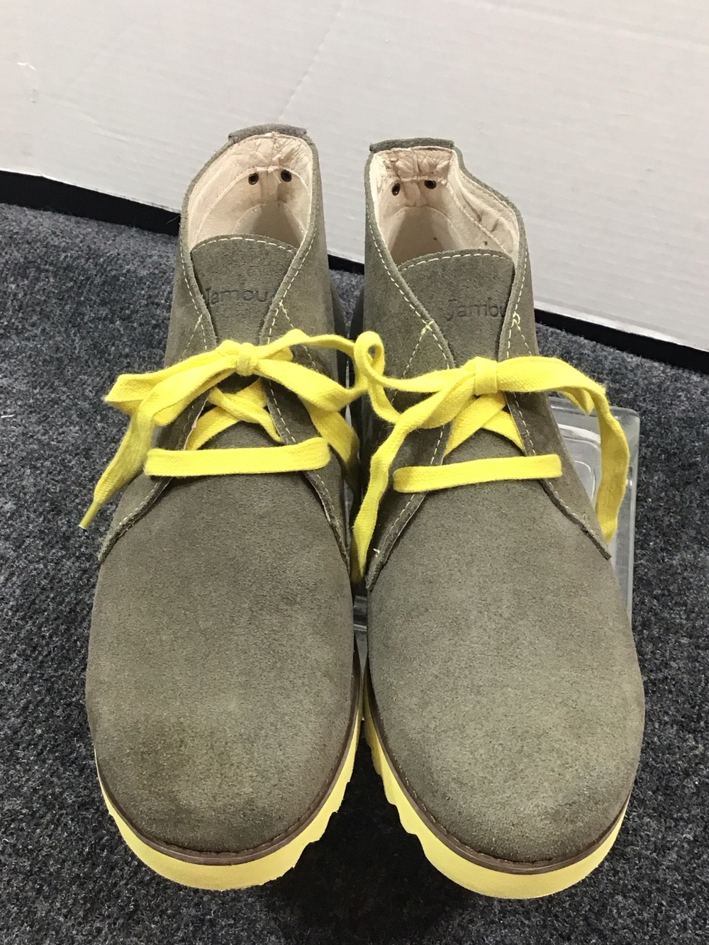 Jambu Gianna Olive Suede Chukka Boots with Yellow Laces 8